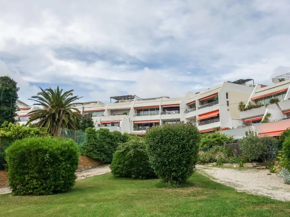 Apartment Les Hauts De Fonsainte By Interhome La Ciotat