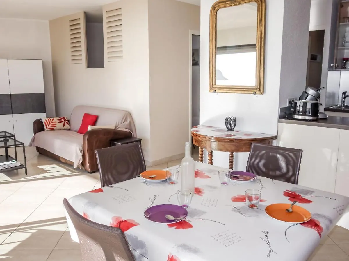 Apartment Les Hauts De Fonsainte By Interhome La Ciotat