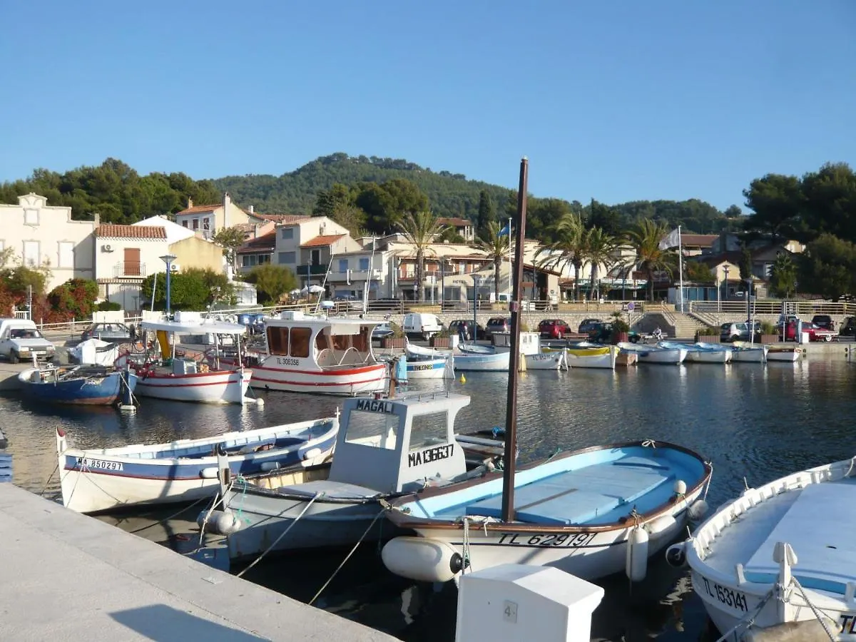 Apartment Les Hauts De Fonsainte By Interhome La Ciotat