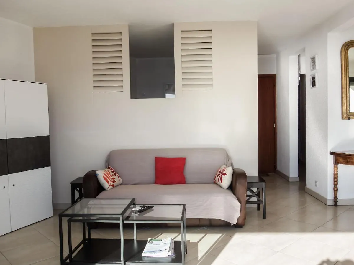 Apartment Les Hauts De Fonsainte By Interhome La Ciotat