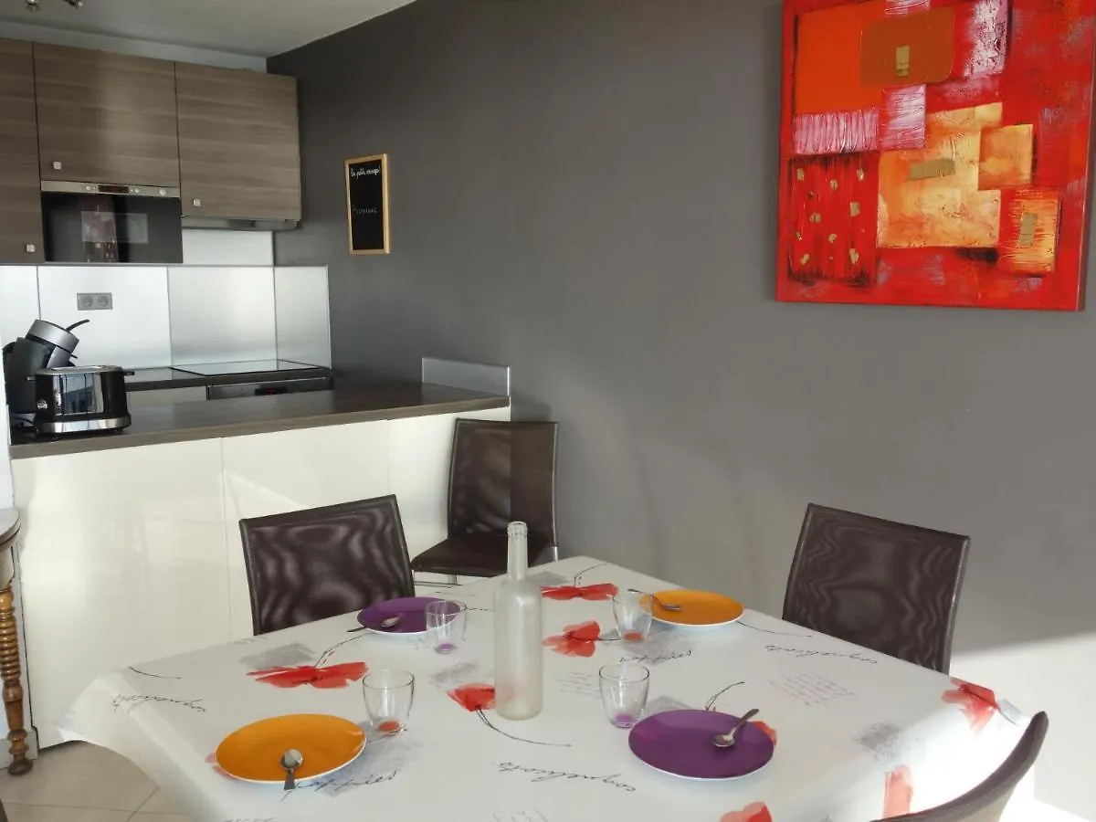 Apartment Les Hauts De Fonsainte By Interhome ラシオタ
